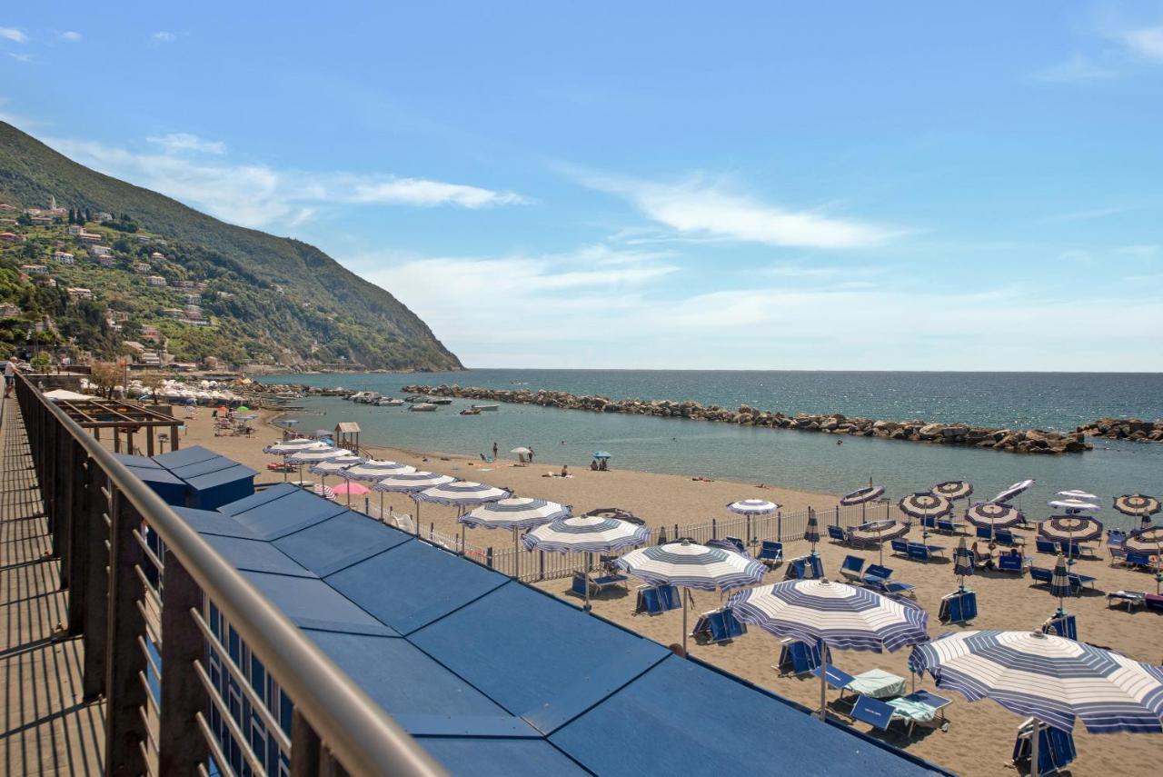 شقة Un'Oasi Al Mare مونيلّي المظهر الخارجي الصورة
